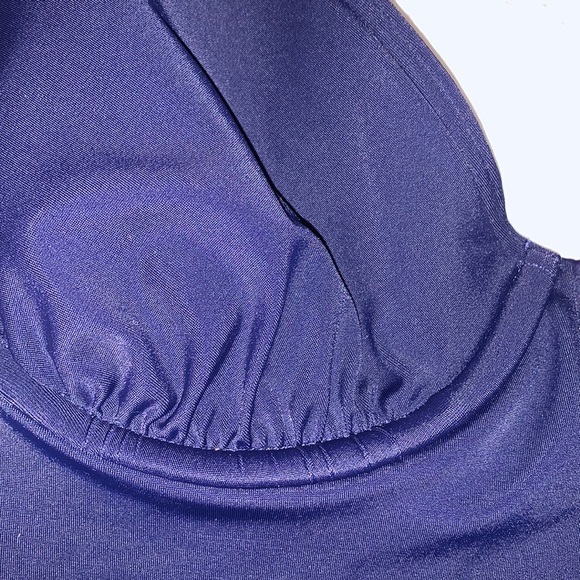 Victorias secret navy blue halter top bathing suit (top only) size 36DD - Picture 12 of 13